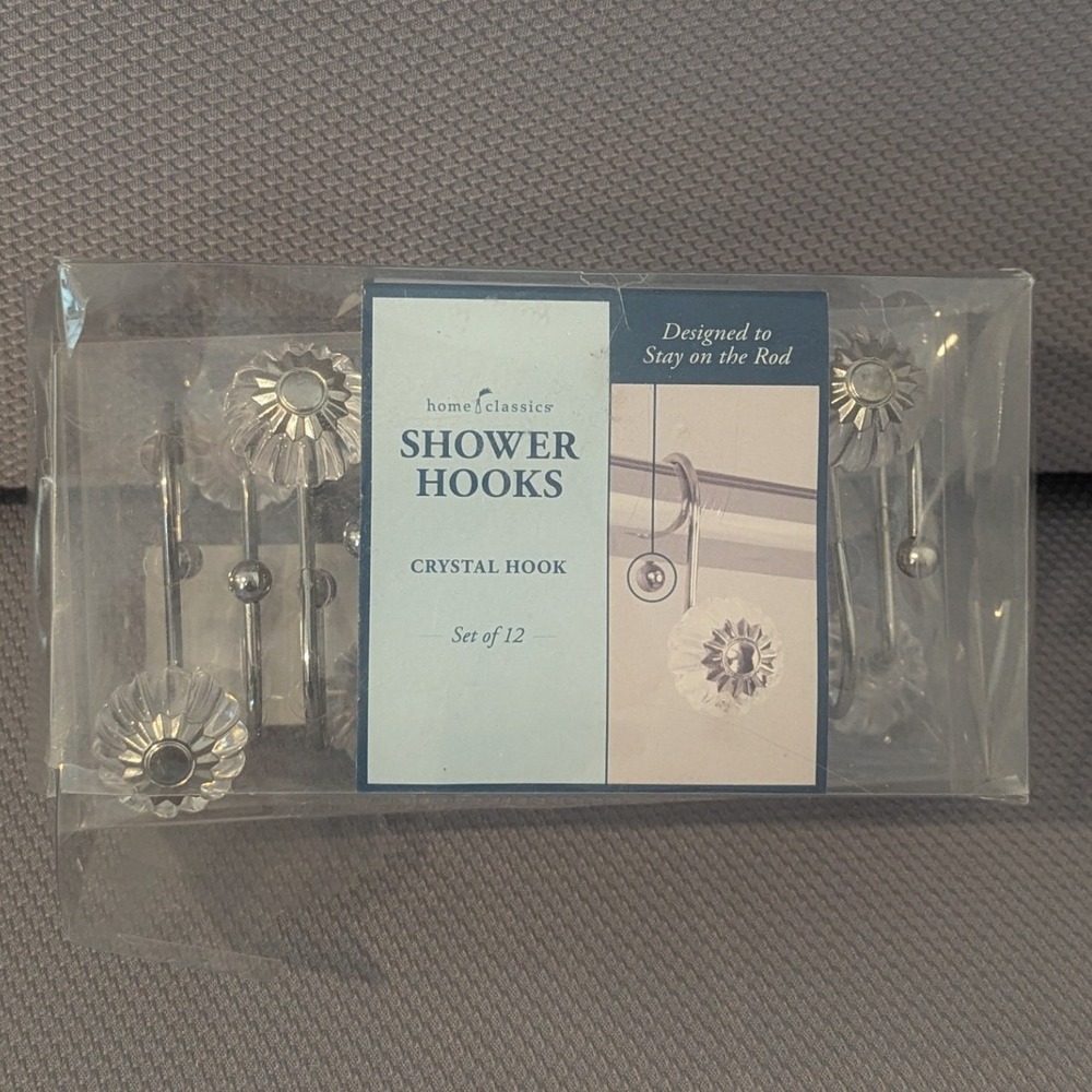 New Home Classics Crystal Shower Hooks Set of 12 Clear Floral Silver Tone